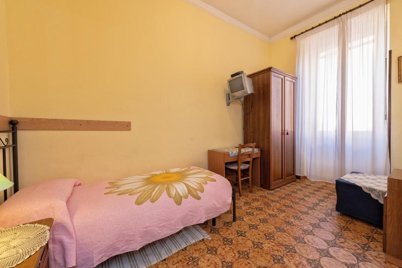 A Vinicius Et Mita Bed and Breakfast Ρώμη Εξωτερικό φωτογραφία