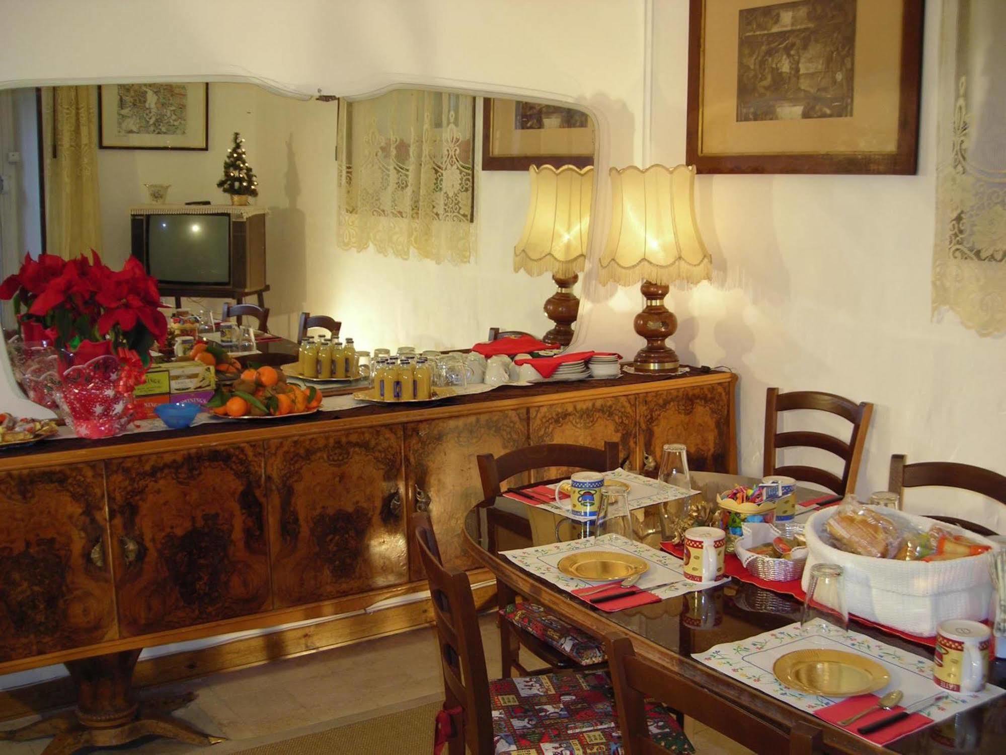 A Vinicius Et Mita Bed and Breakfast Ρώμη Εξωτερικό φωτογραφία